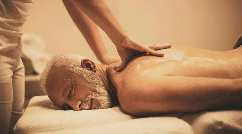 Senior Mobile Massage Orange County & Temecula | i‑thriv